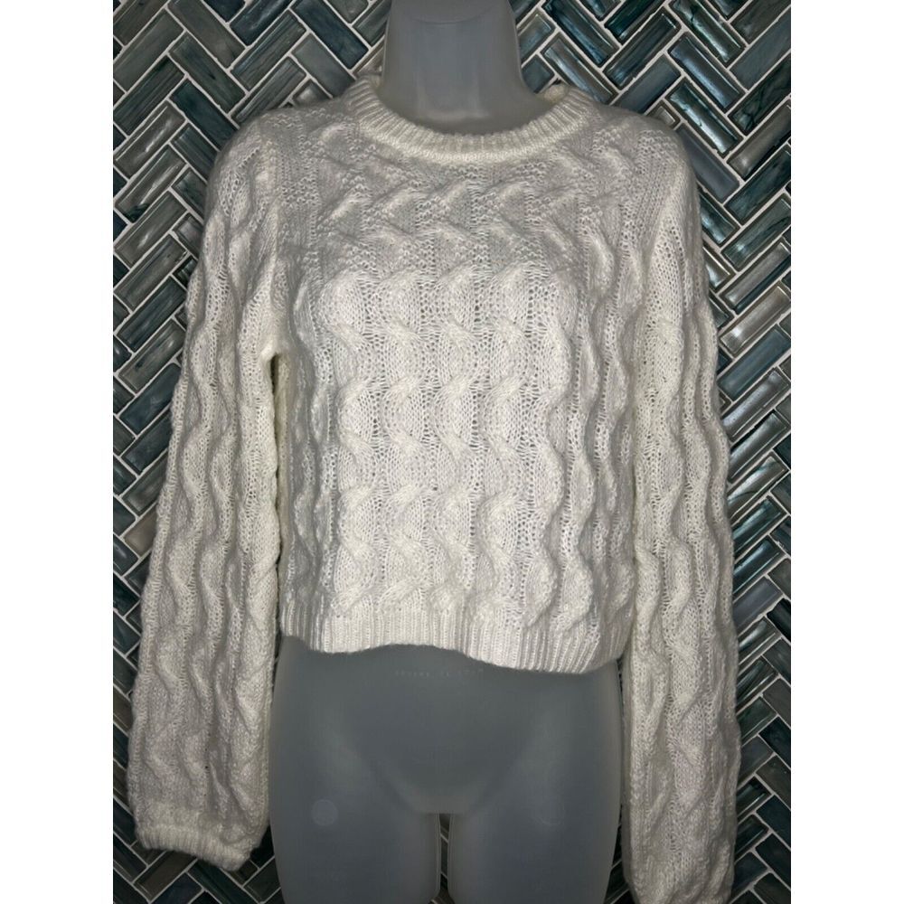 WOMENS VOLCOM WHITE CHUNKY CABLE KNIT CROPPED KNITS UP TO YOU SWEATER XS NICE!!!